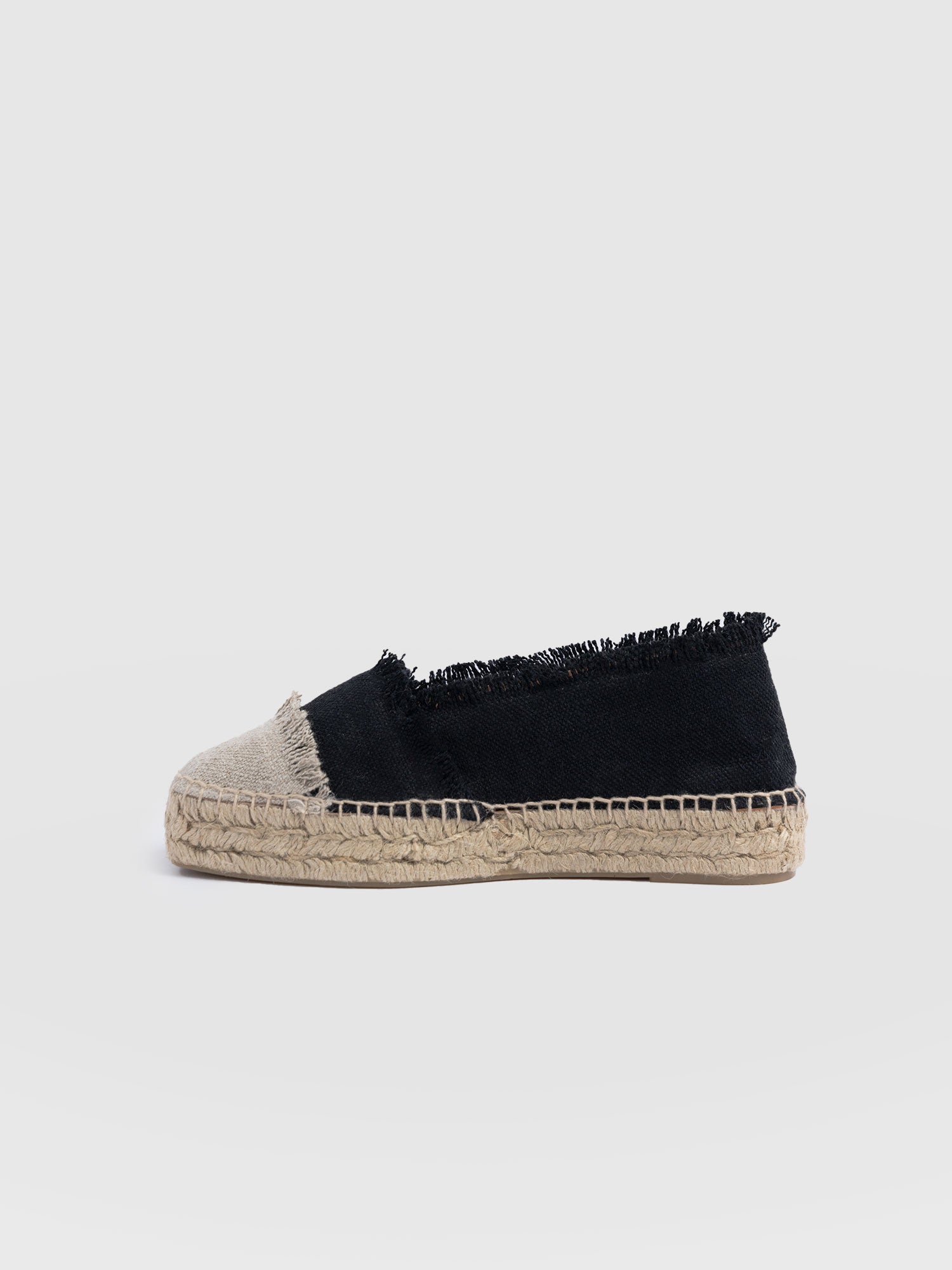 Ivy Frayed Espadrille Pumps Black